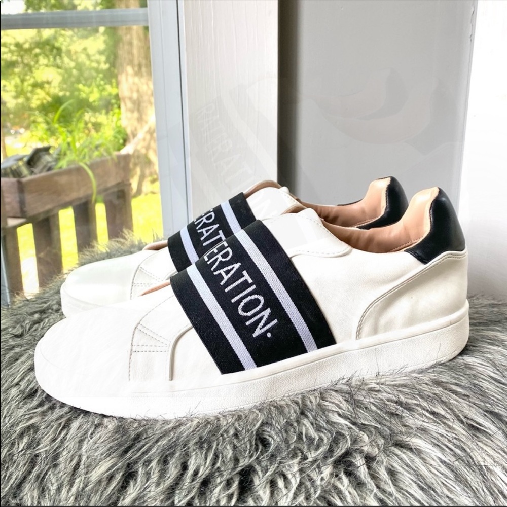 BRAND NEW BCBGeneration fashion sneakers